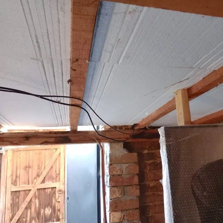 under floor insulation installed